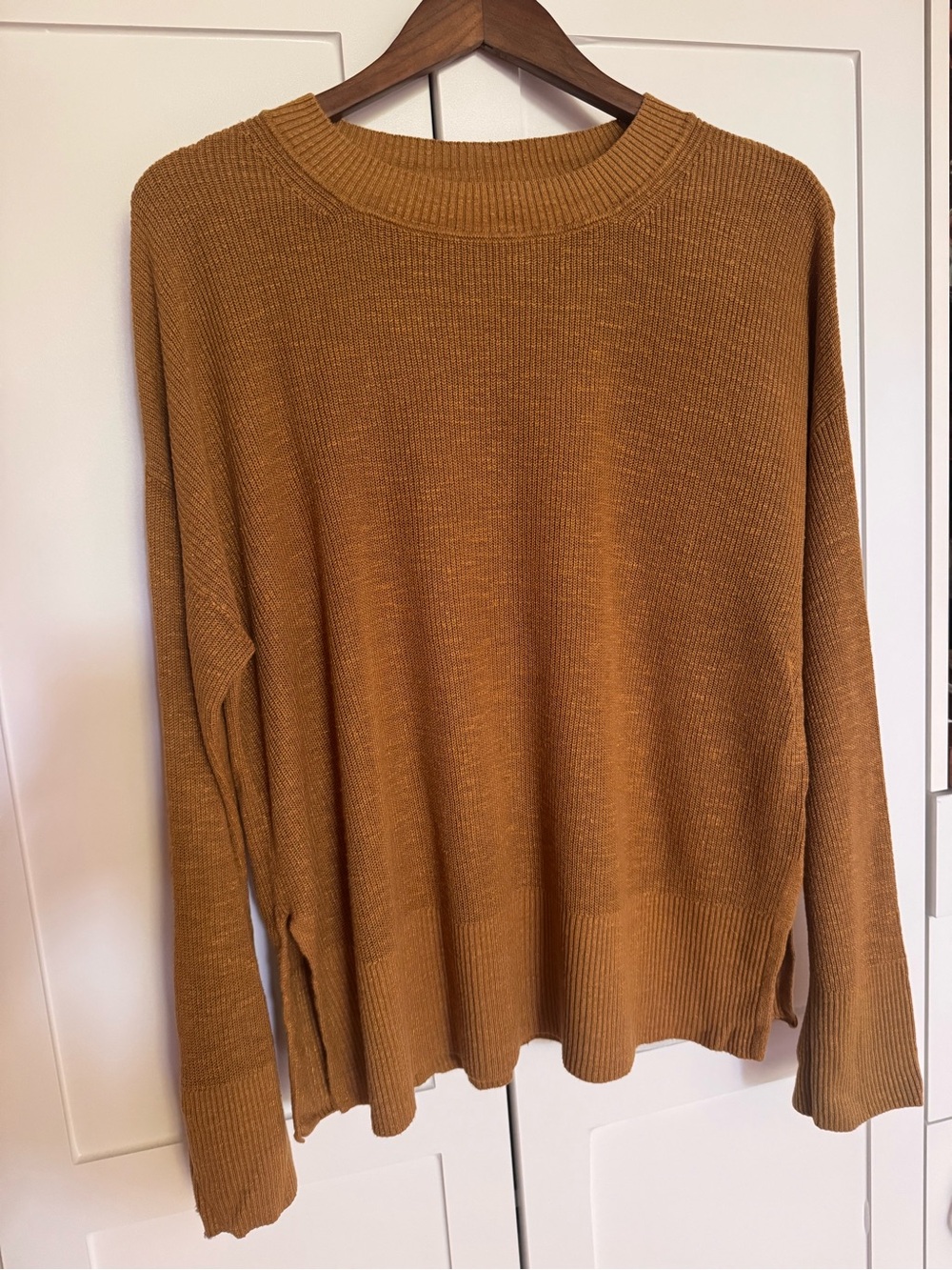 Linen-Viscose Crewneck Tunic Sweater in Mustard / Ochre